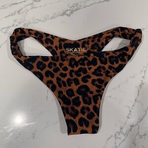 Skatie Women’s Leopard Print Bikini Bottom